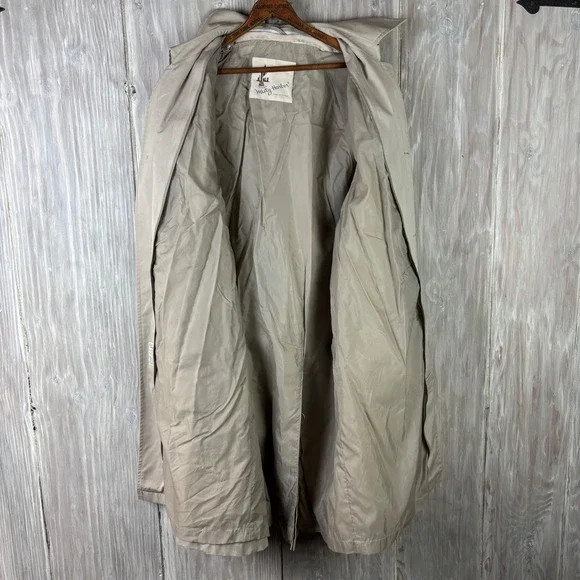 Vintage Misty Harbor Trench Coat Mens 40 Short Beige Rain Jacket Zepel Treated